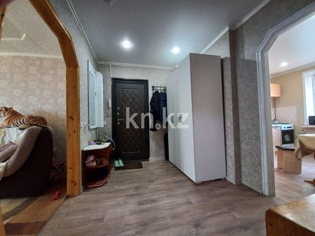 Продажа 3-комнатной квартиры, 67 м², мкр-н 8, дом  127 - Продажа квартир в Темиртау фото 14 из 19