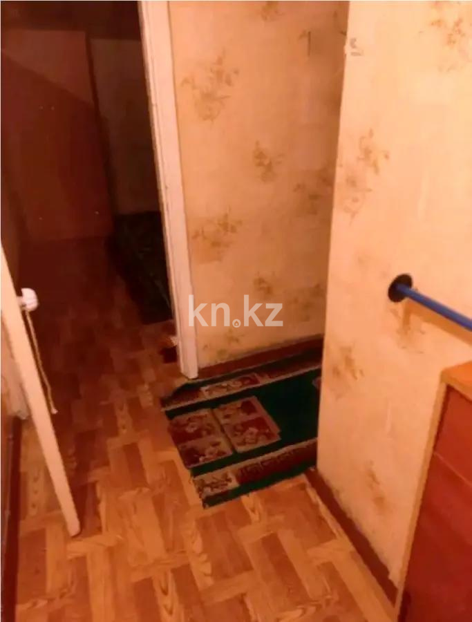 Продажа 1-комнатной квартиры, 32 м², 6 мкр., дом  29 в Алматы - фото 2