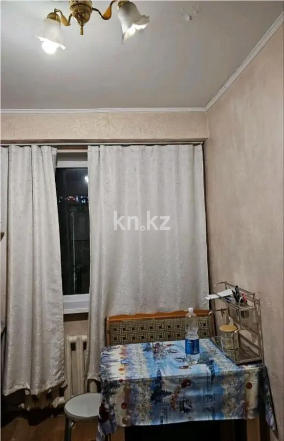 Продажа 3-комнатной квартиры, 61.3 м², ул. Жандосова, дом  180 - Продажа  трехкомнатных квартир в Алматы фото 2 из 2