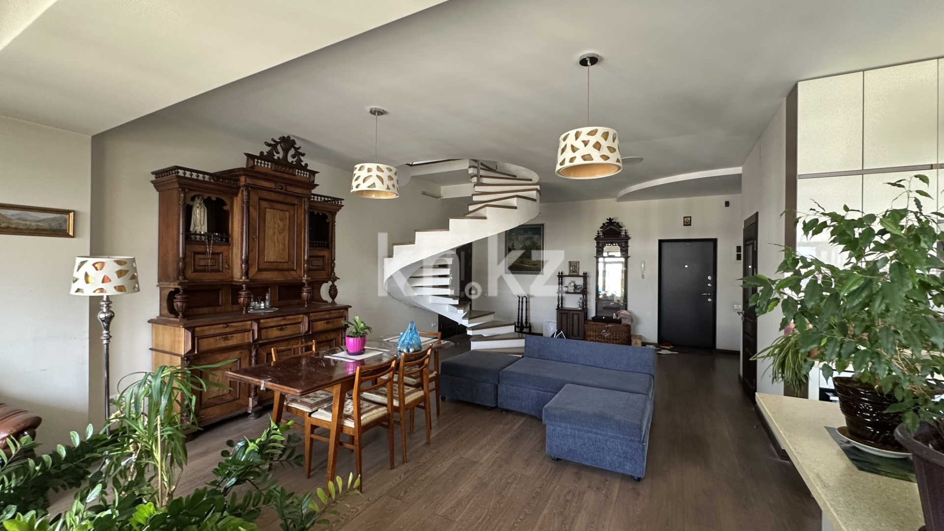 Продажа 5-комнатной квартиры, 295 м² - Продажа квартир в Казахстане - страница 6 фото 3 из 22