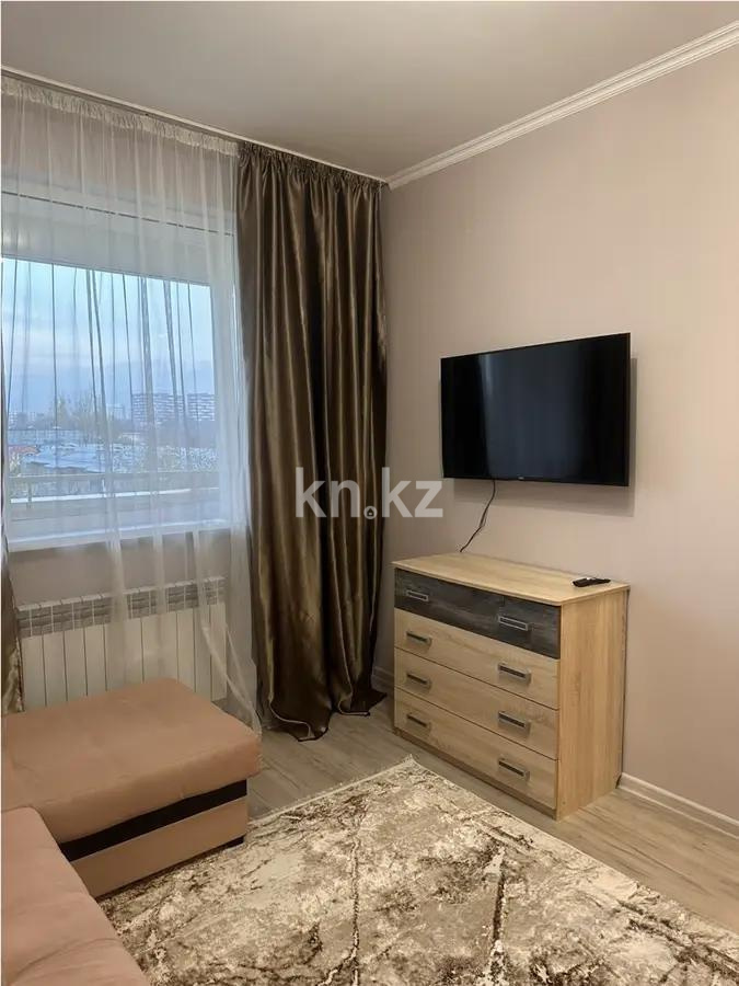 Продажа 1-комнатной квартиры, 33 м², ул. Жамбыла, дом  155 - Продажа квартир в Алматы без посредников фото 1 из 4