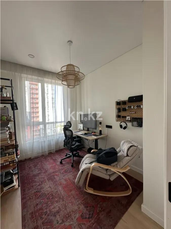 Продажа 3-комнатной квартиры, 79.4 м², пр. Абая, дом  164/9 в Алматы - фото 3