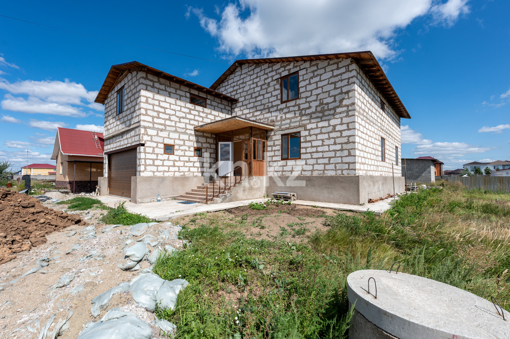 Продажа 6-комнатного дома, 362 м² - Продажа домов, коттеджей в Астане фото 2 из 40