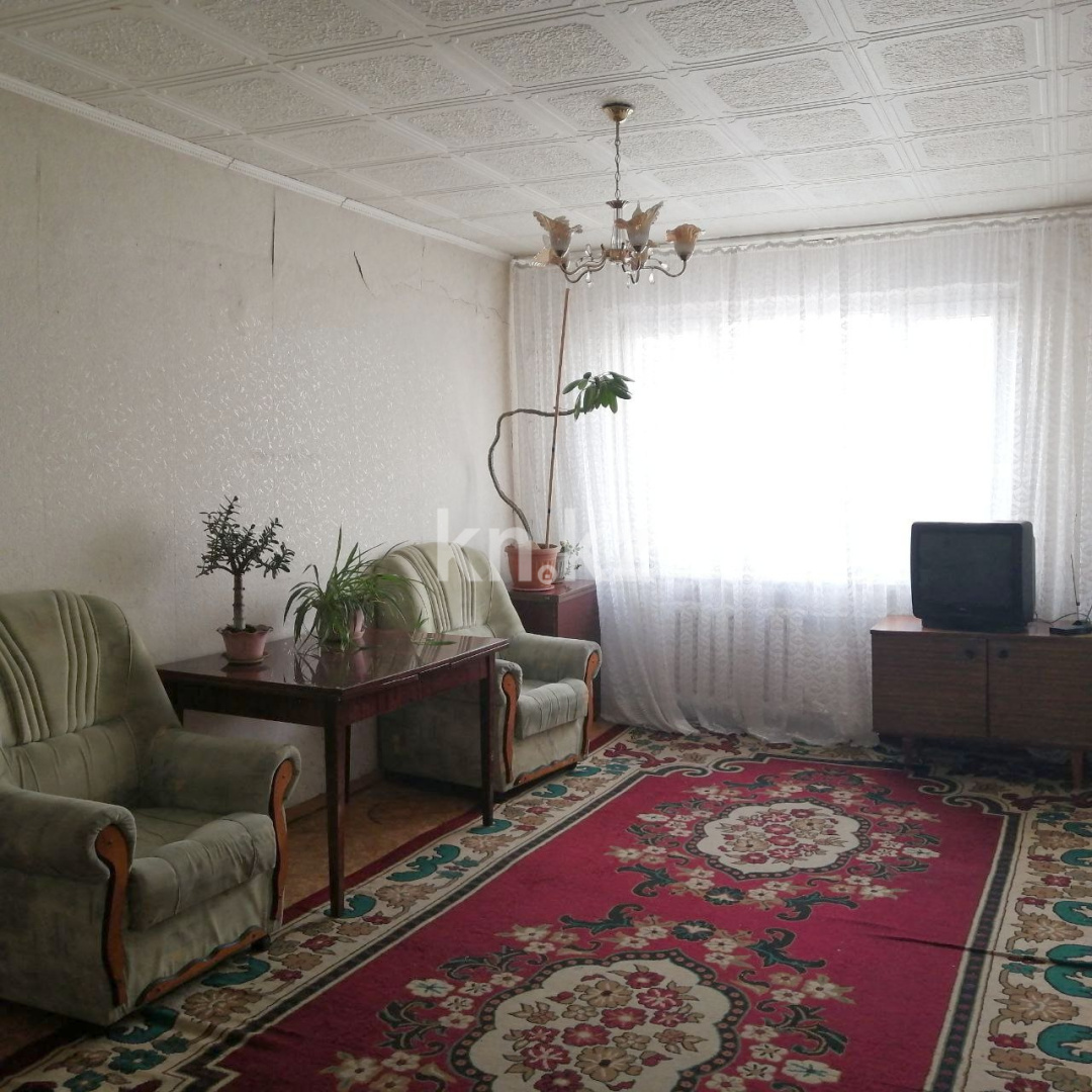 Продажа 2-комнатной квартиры, 52 м² - Продажа квартир в Усть-Каменогорске - страница 2 фото 1 из 16