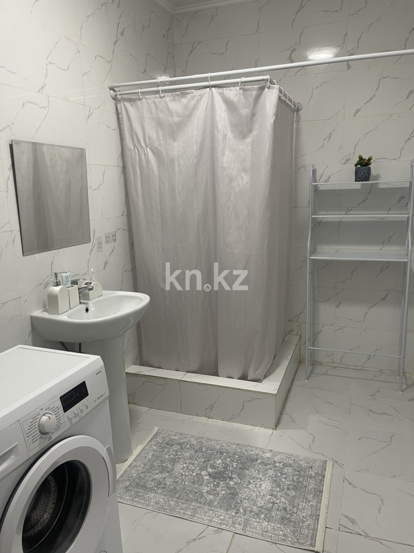 Продажа 1-комнатной квартиры, 40 м², ул. Еспаева, дом  10 в Алматы - фото 6