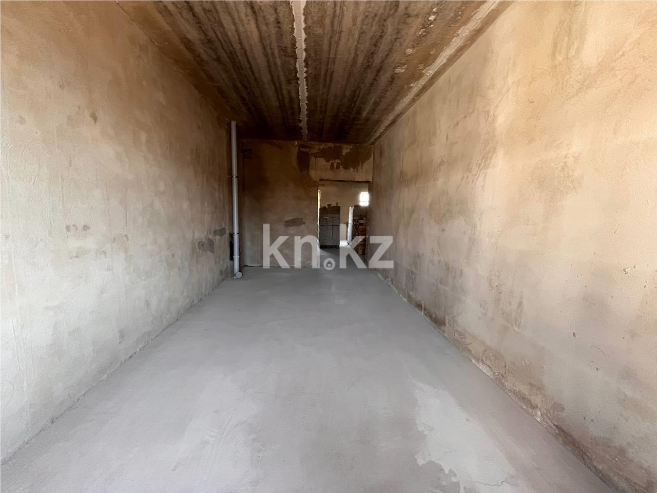 Продажа 3-комнатной квартиры, 90 м², ул. Муканова - Продажа  трехкомнатных квартир в Караганде с фото фото 20 из 31