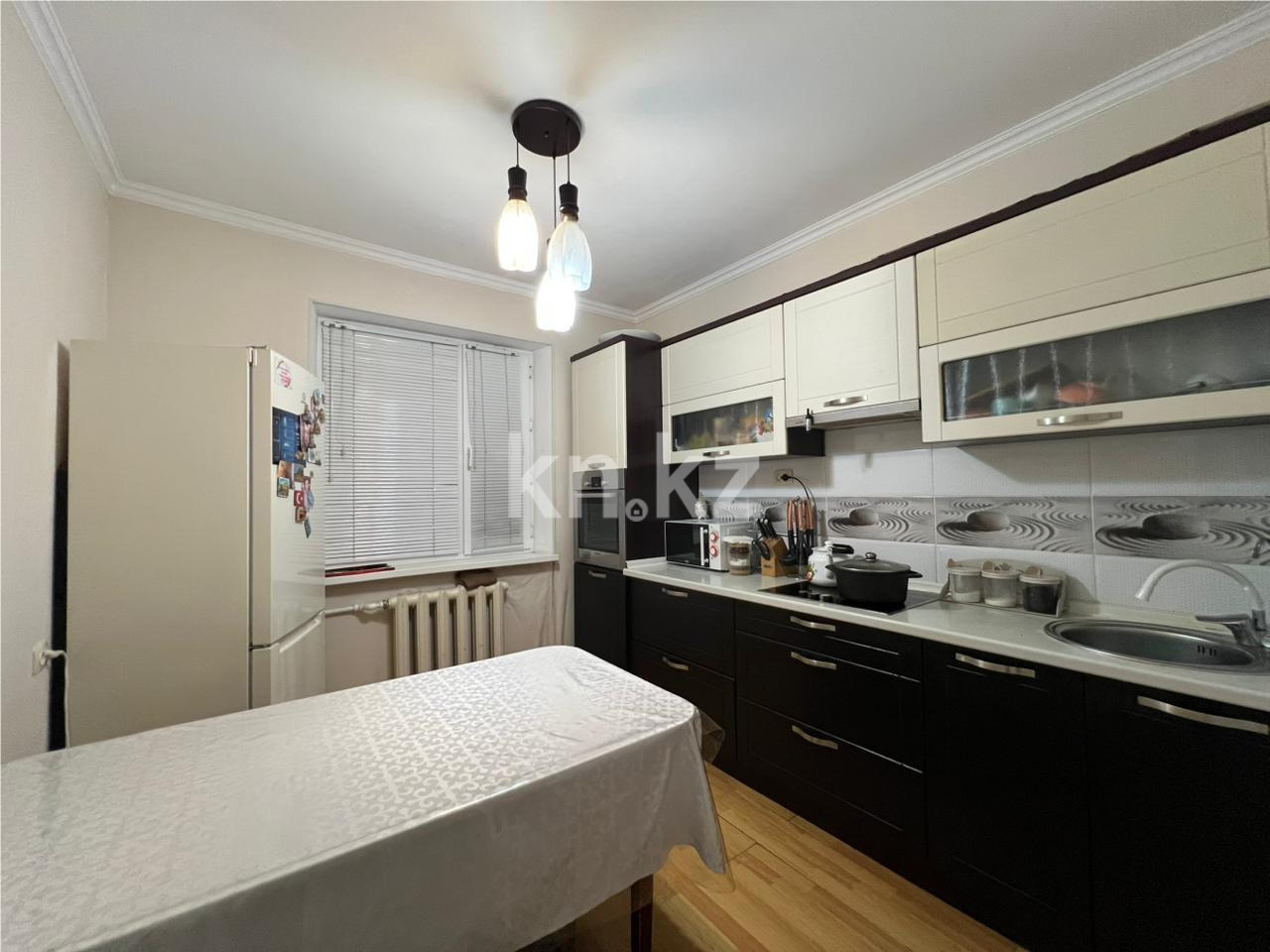 Продажа 3-комнатной квартиры, 68 м², мкр-н Голубые Пруды - Продажа квартир в Караганде фото 8 из 19