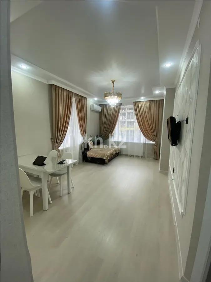 Продажа 2-комнатной квартиры, 46 м², ул. Сатпаева, дом  90/55 - Продажа квартир в Казахстане фото 1 из 6