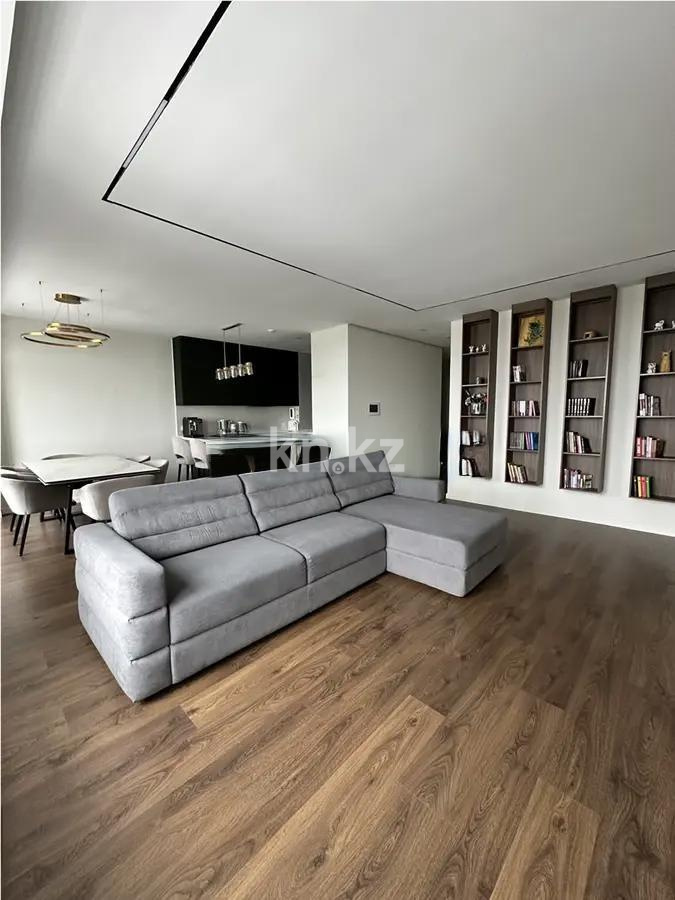 Продажа 4-комнатной квартиры, 130 м², ул. Калдаякова, дом  3 в Астане