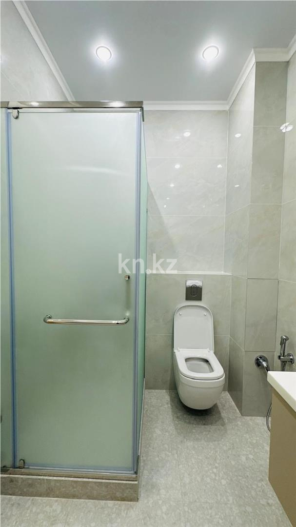 Продажа 3-комнатной квартиры, 80 м², ул. Казыбек би в Астане - фото 16