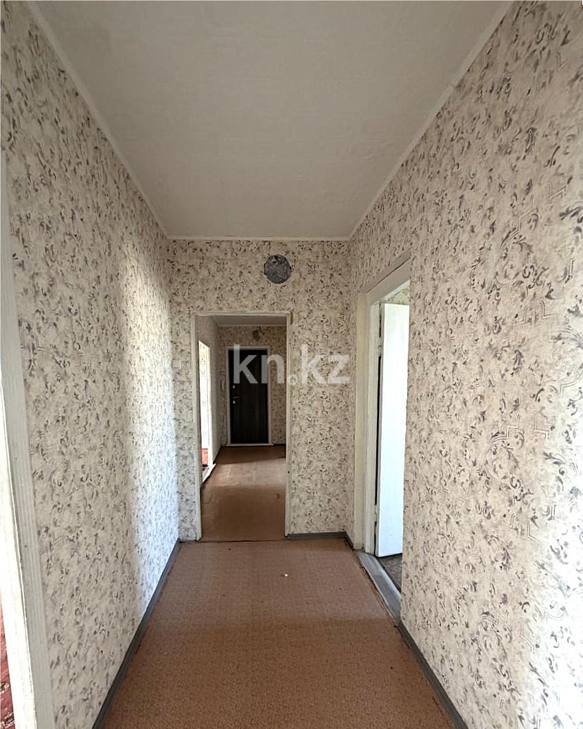 Продажа 4-комнатной квартиры, 82 м² - Продажа квартир в Шахтинске - страница 2 фото 8 из 11