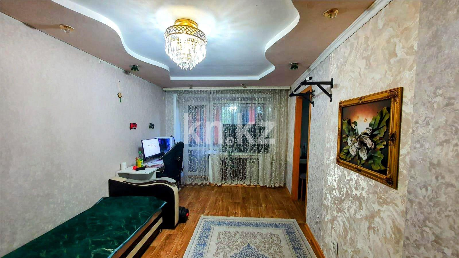 Продажа 2-комнатной квартиры, 42 м², мкр-н 12 - Продажа квартир в Караганде фото 1 из 10
