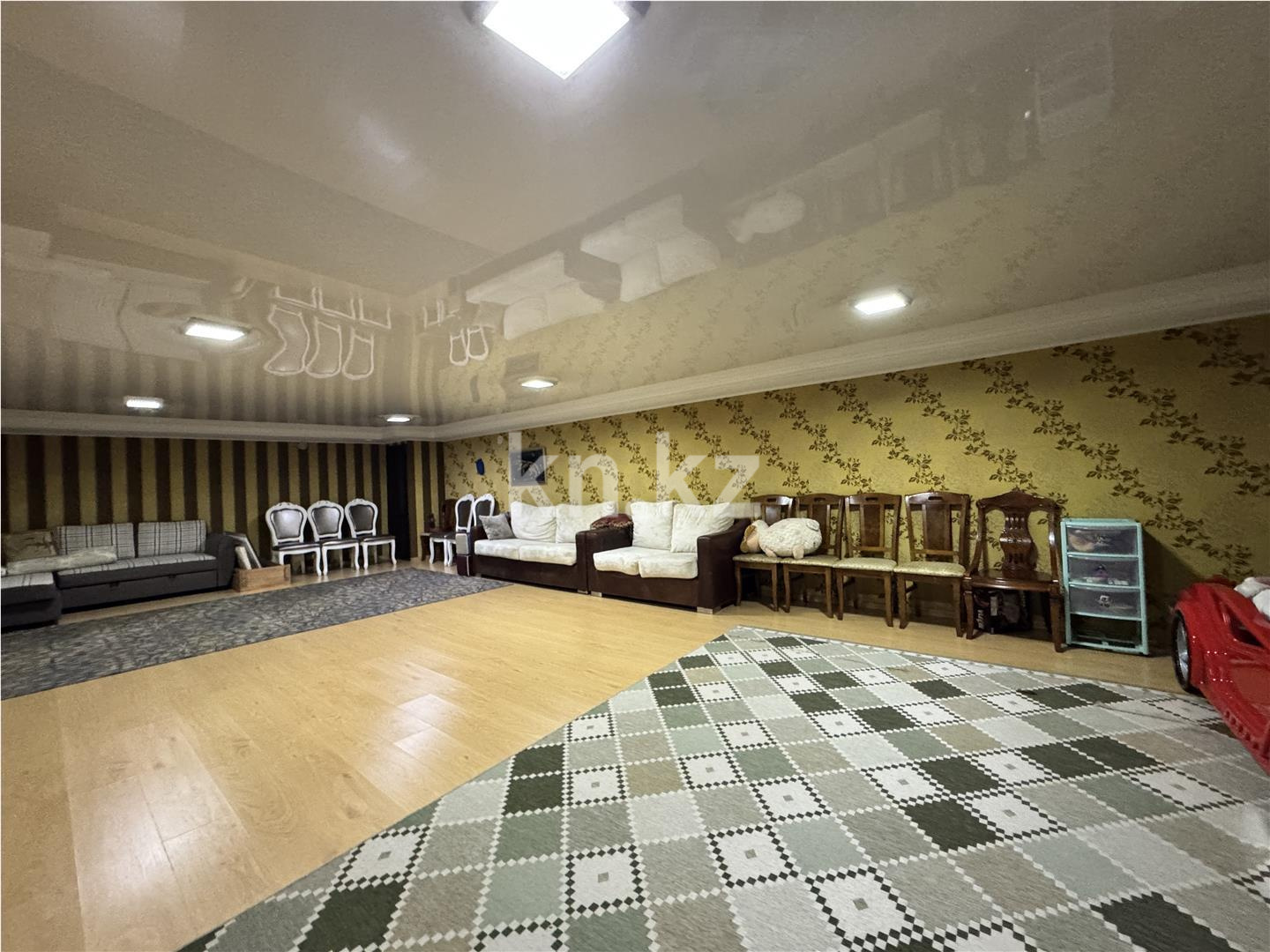 Продажа 6-комнатного дома, 417.7 м², ул. Ермекова в Караганде - фото 59