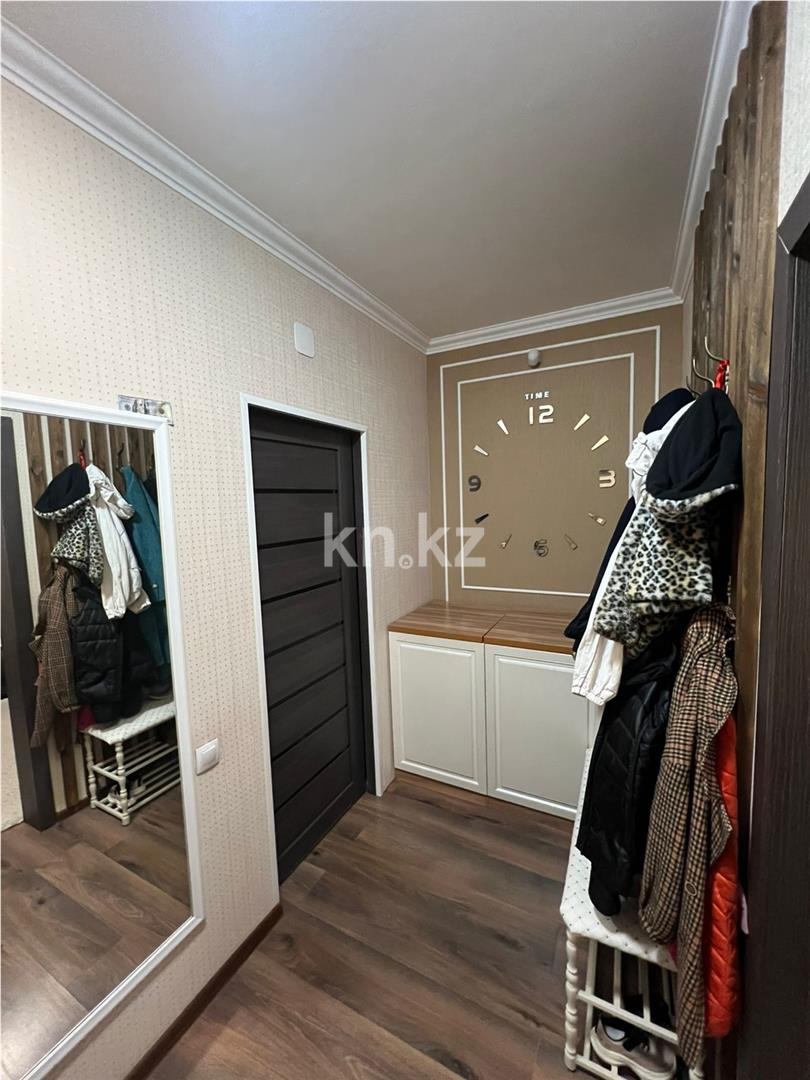 Продажа 3-комнатной квартиры, 98 м², пр. Шахтеров - Продажа  трехкомнатных квартир в Караганде фото 18 из 19