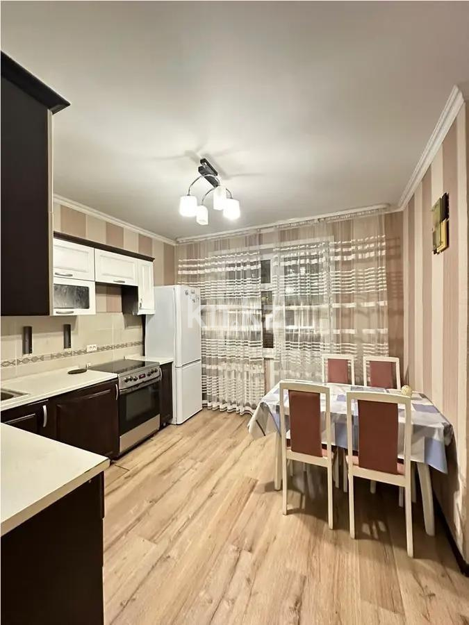 Продажа 2-комнатной квартиры, 58 м², пр. Мангилик Ел, дом  19 в Астане - фото 3
