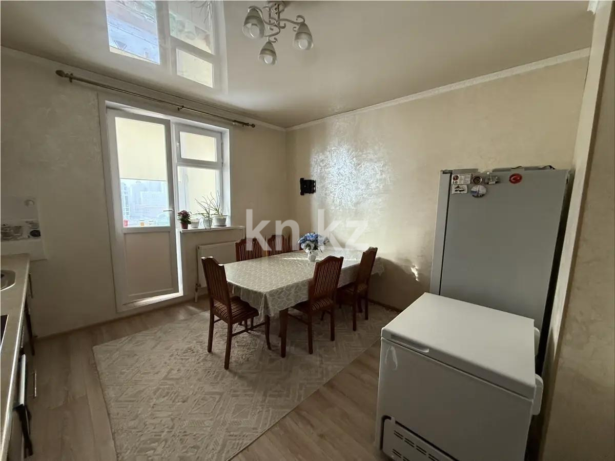 Продажа 2-комнатной квартиры, 72.4 м² в Астане - фото 2