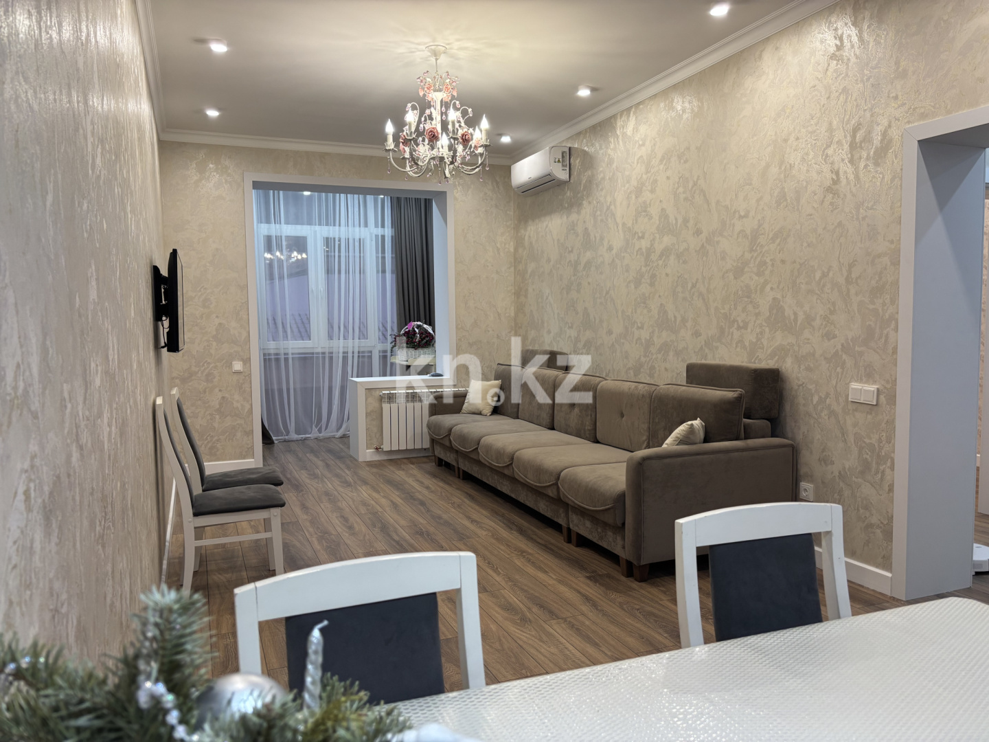 Аренда 3-комнатной квартиры, 90 м², пр. Республики, дом  49 - Аренда квартир помесячно в Караганде фото 9 из 37