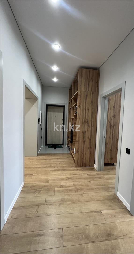 Продажа 4-комнатной квартиры, 104 м², ул. Кулкыбаева - Продажа квартир в Караганде фото 16 из 19