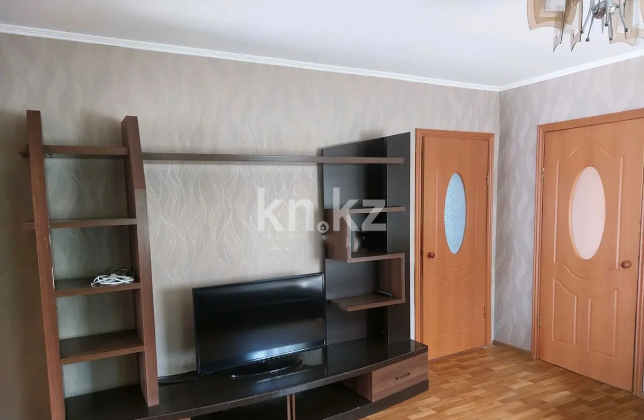 Аренда 4-комнатного дома, 75 м², ул. Есим хана - Аренда домов в Алматы фото 1 из 12