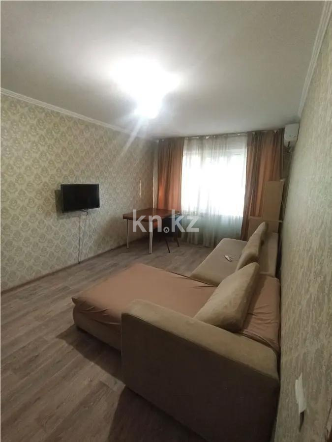 Продажа 1-комнатной квартиры, 30 м², ул. А. Шарипова, дом  17/2 - Продажа квартир в Казахстане фото 1 из 4