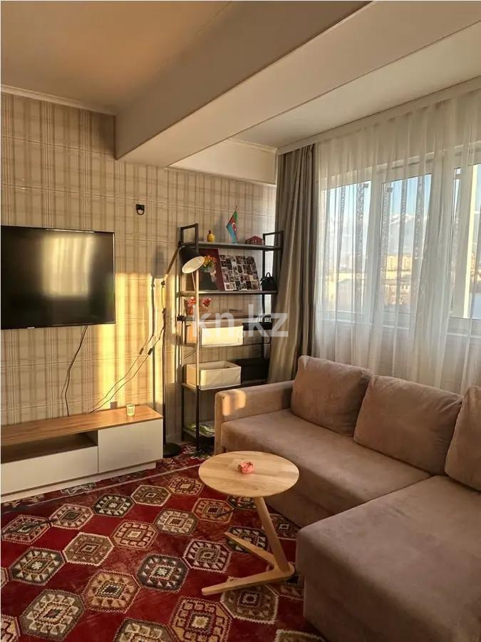 Продажа 1-комнатной квартиры, 52 м², ул. Егизбаева, дом  7/10 - Продажа квартир в Алматы фото 1 из 5
