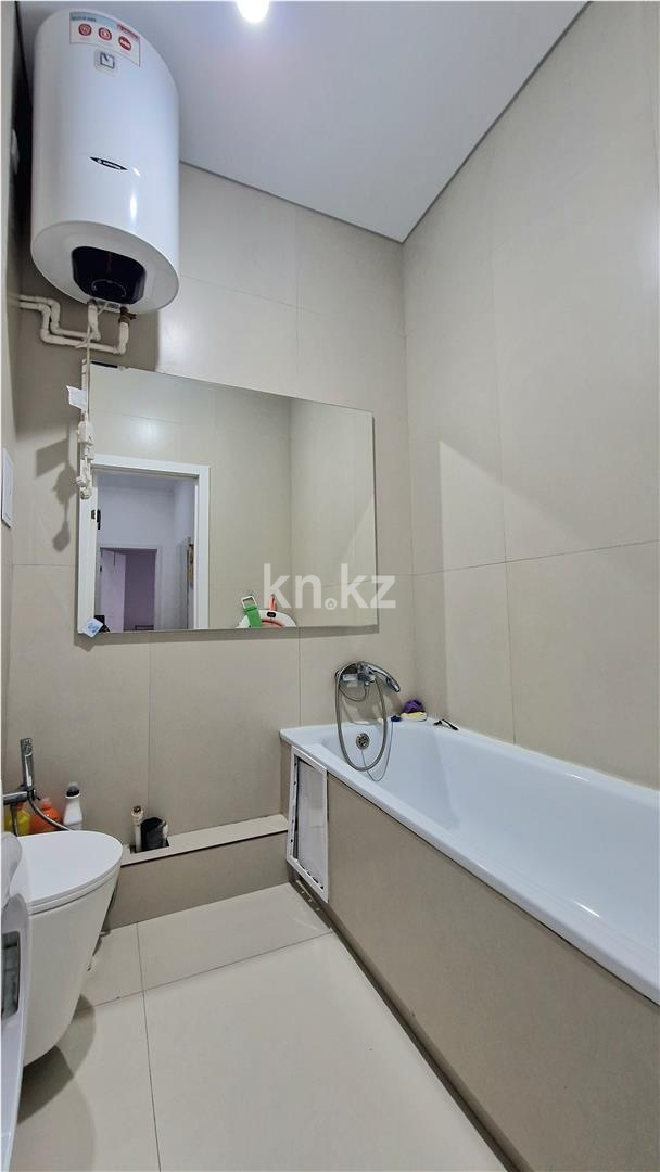 Продажа 2-комнатной квартиры, 65 м² в Караганде - фото 6