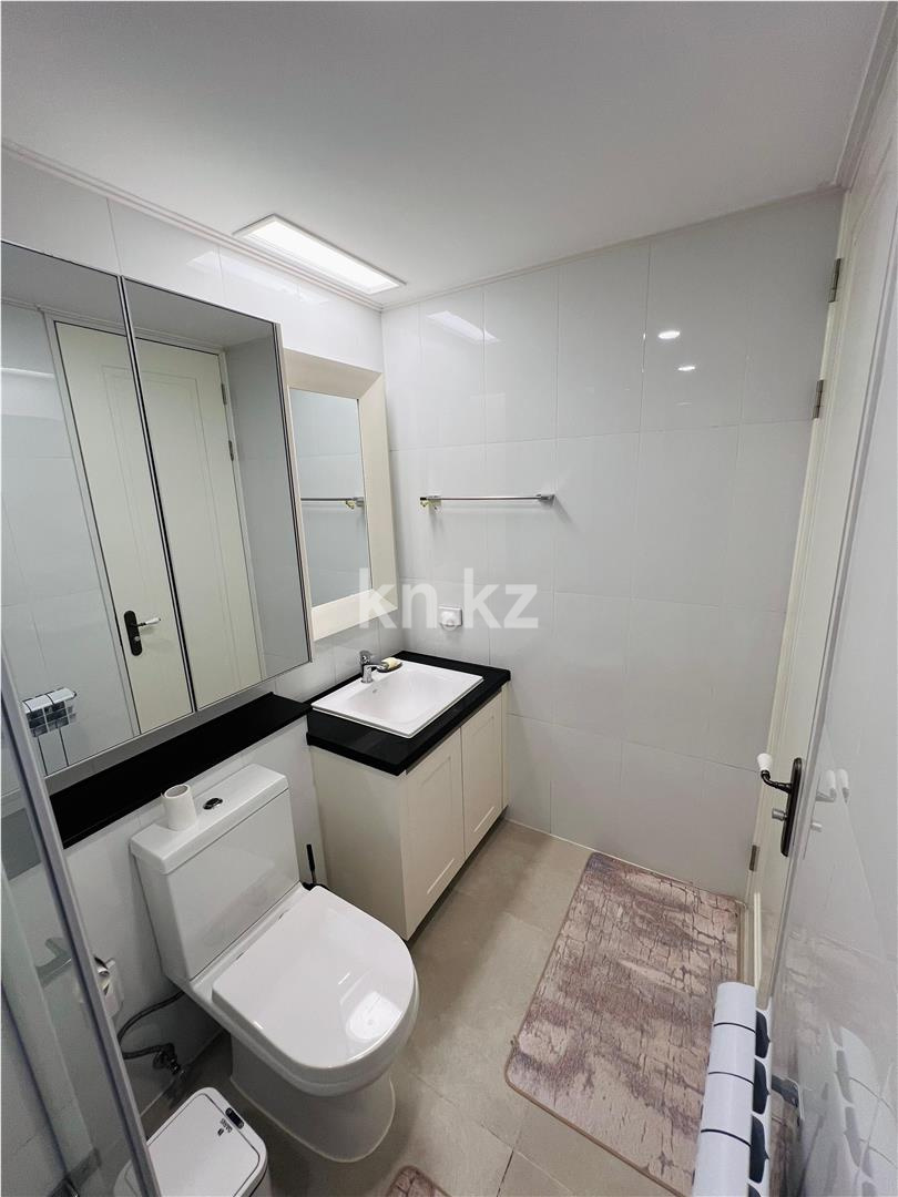 Продажа 2-комнатной квартиры, 75.5 м², ул. Калдаякова в Астане - фото 6