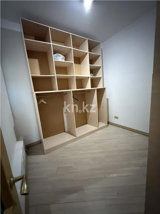 Продажа 3-комнатной квартиры, 144 м², ул. Кунаева, дом  12/2 в Астане - фото 8