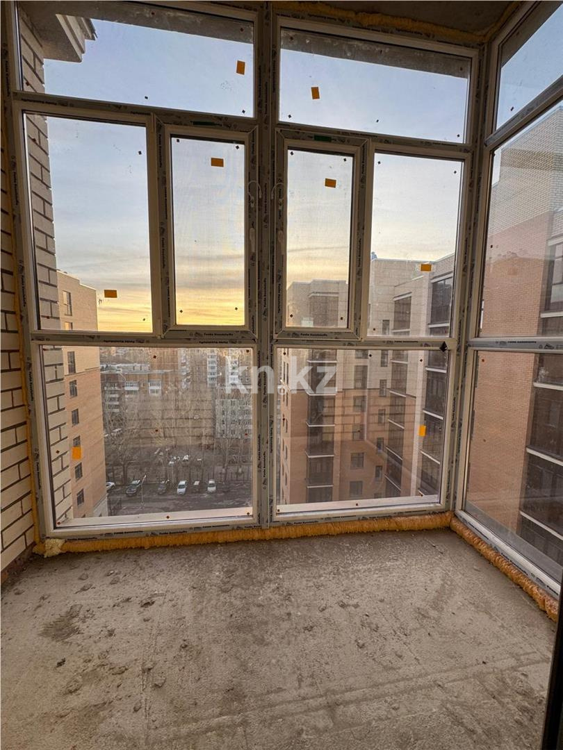 Продажа 4-комнатной квартиры, 141 м², мкр-н Гульдер-1 - Продажа квартир в Караганде фото 6 из 10