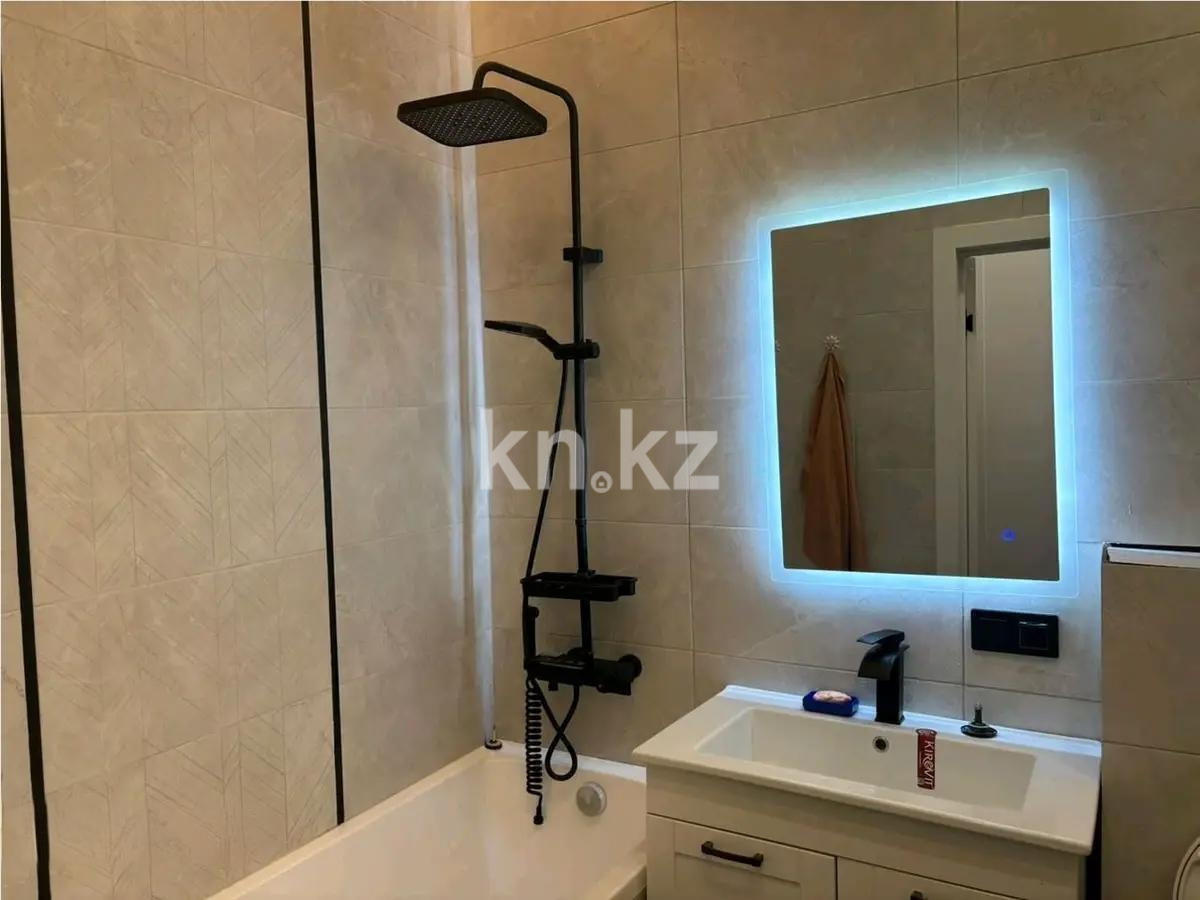 Продажа 2-комнатной квартиры, 38 м², ул. Орынбор, дом  13 в Астане - фото 4