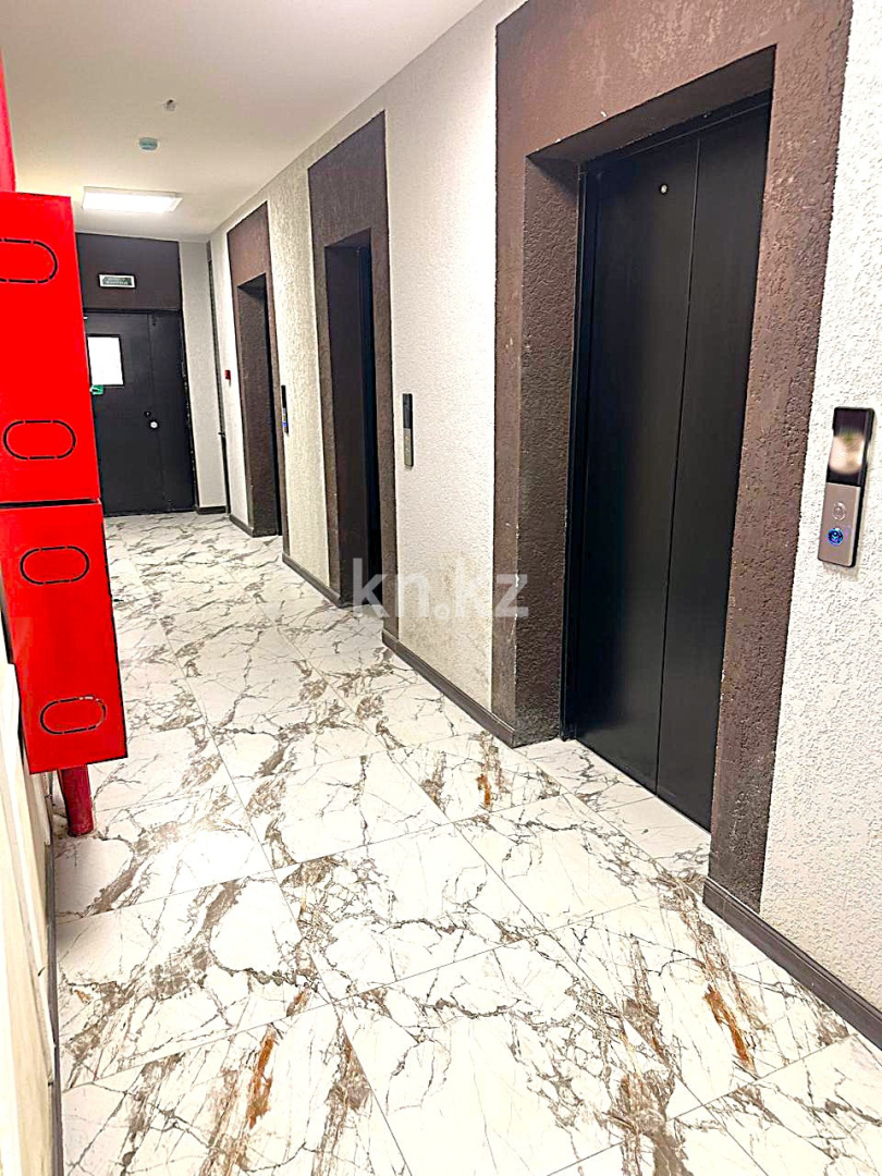 Продажа 3-комнатной квартиры, 70 м², пр. Абая, дом  10 - пр. Сарыарка в Астане - фото 3