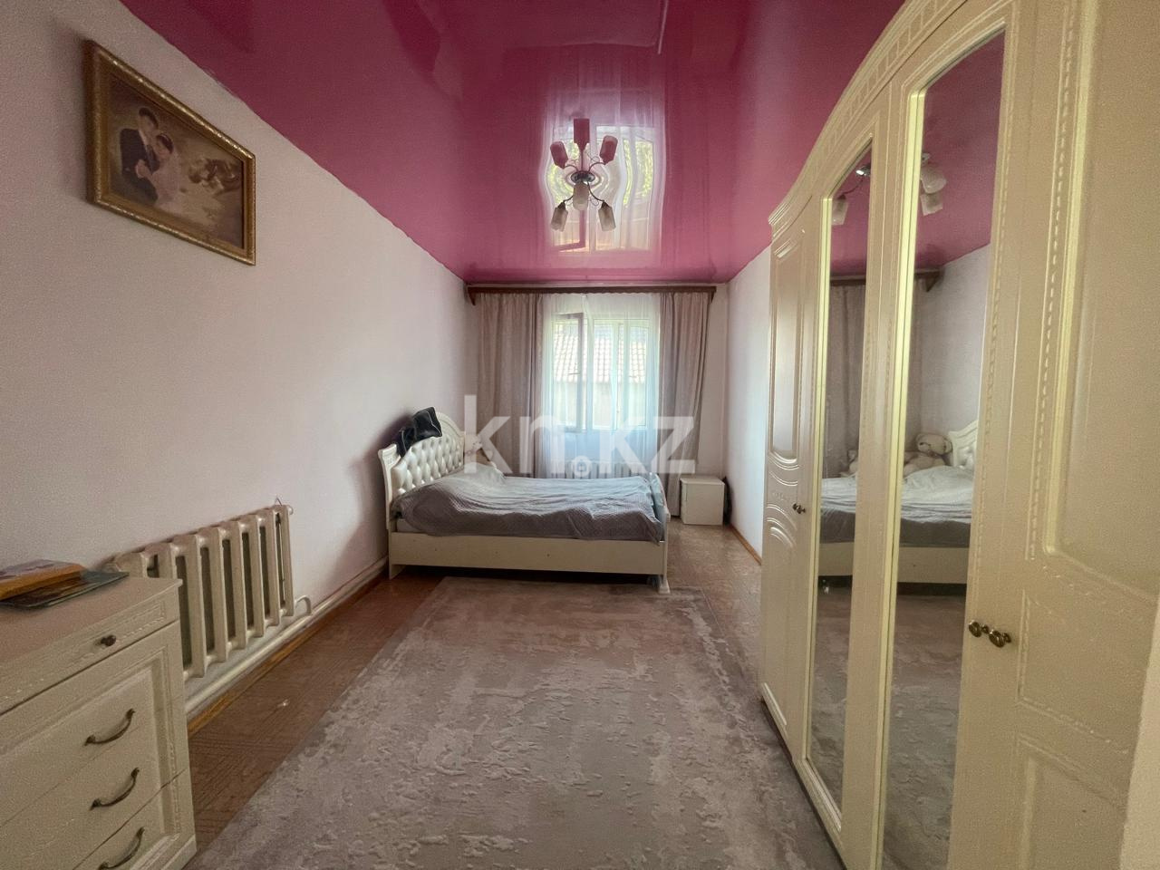 Продажа 5-комнатного дома, 271 м², ул. Жакана Смакова в Караганде - фото 4