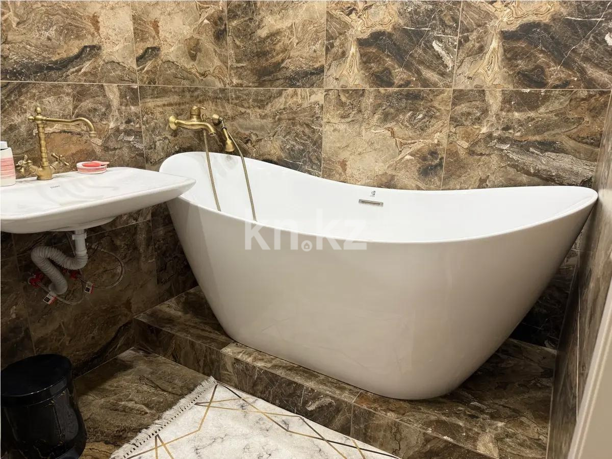 Продажа 2-комнатной квартиры, 64.4 м², ул. Бокейхана, дом  25 в Астане - фото 5