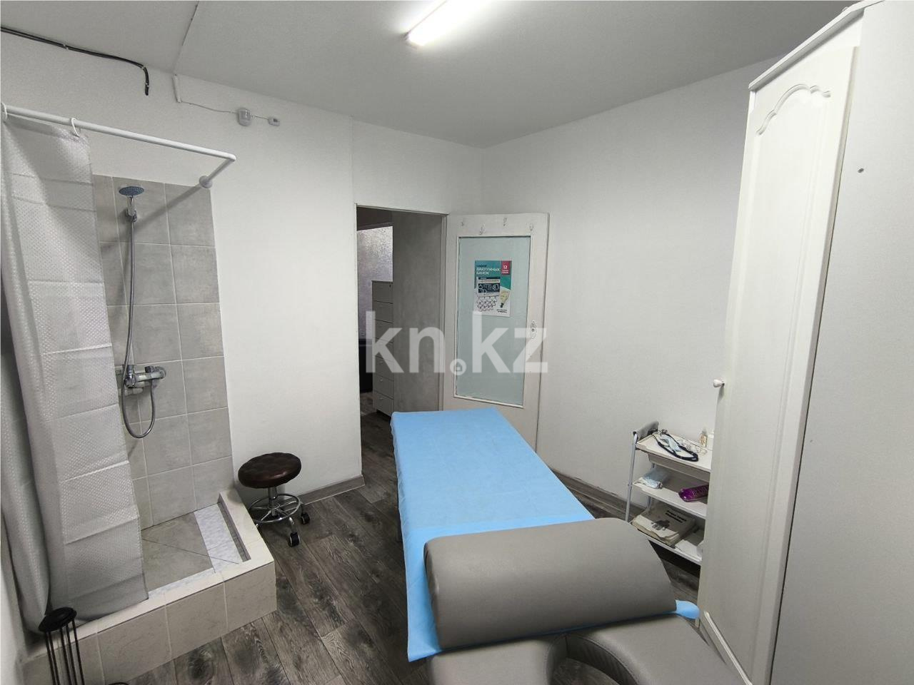 Продажа , 40.3 м², мкр. Гульдер-1 - Продажа квартир в Караганде фото 12 из 15