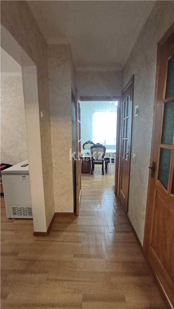 Продажа 3-комнатной квартиры, 64 м², мкр-н Гульдер-1 - Продажа  трехкомнатных квартир в Караганде фото 15 из 25