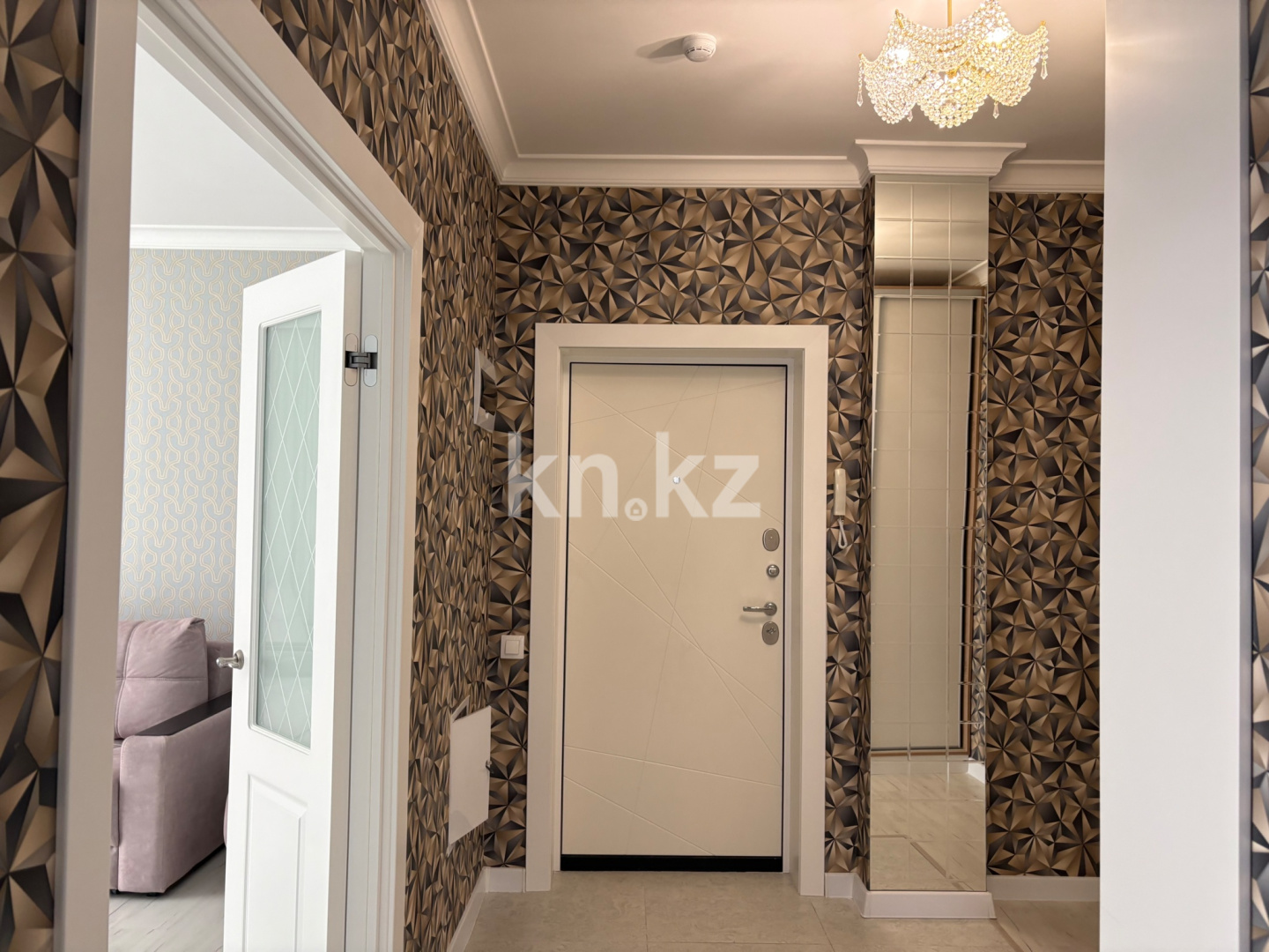 Продажа 2-комнатной квартиры, 72 м² в Астане - фото 9