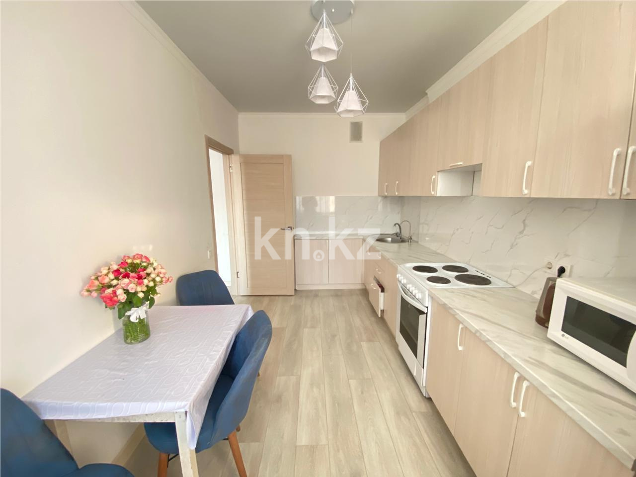 Продажа 1-комнатной квартиры, 40 м², ул. Баглановой в Астане