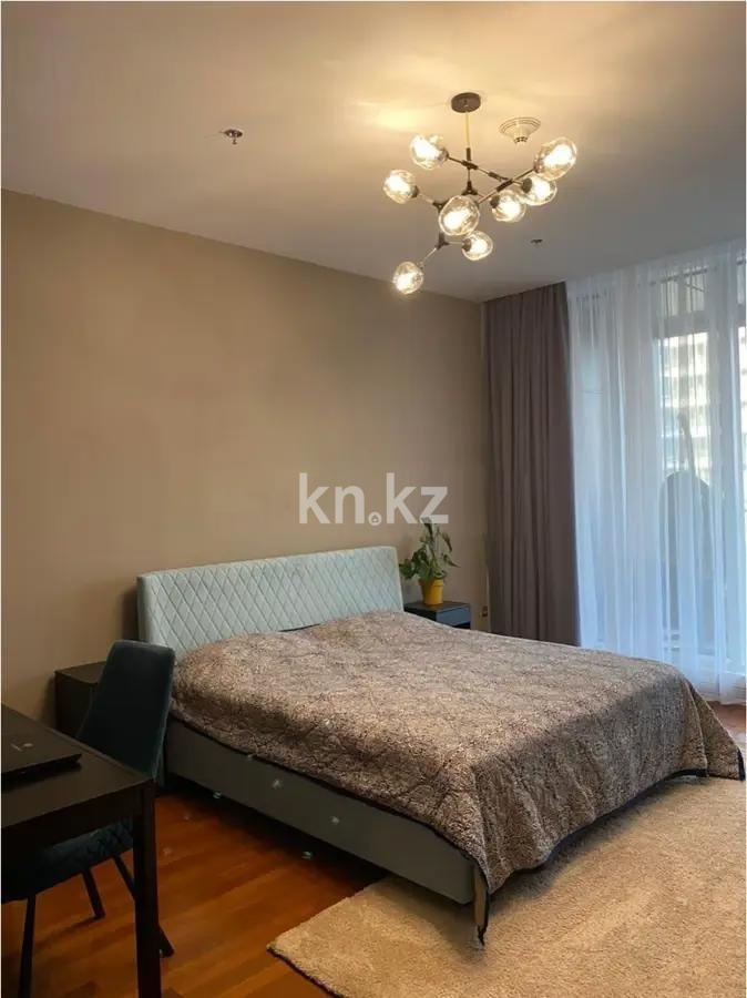 Продажа 4-комнатной квартиры, 198 м² - Продажа четырехкомнатных квартир в Алматы фото 2 из 5