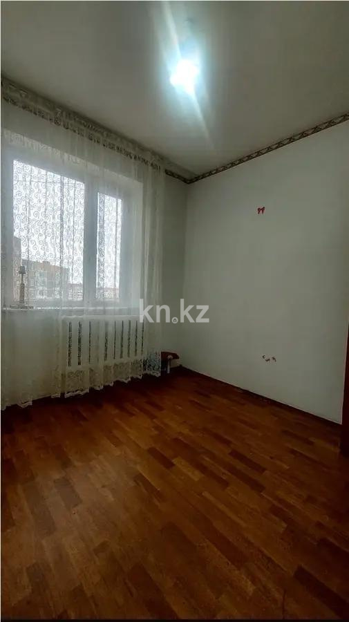 Продажа 3-комнатной квартиры, 64 м², мкр. Голубые Пруды, дом  4 в Караганде - фото 3