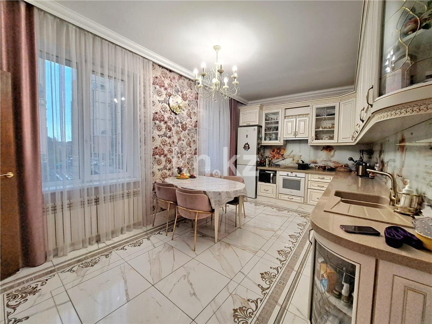 Продажа 5-комнатной квартиры, 252 м² в Астане - фото 17