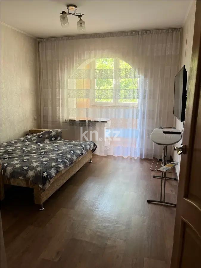 Продажа 3-комнатной квартиры, 72 м², мкр-н Аксай-3а, дом  43 в Алматы - фото 2