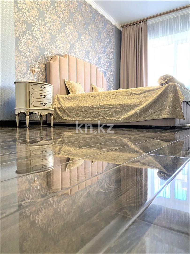 Продажа 3-комнатной квартиры, 116 м², мкр-н Алтын Арка, дом  19 - Продажа квартир в Караганде фото 13 из 38