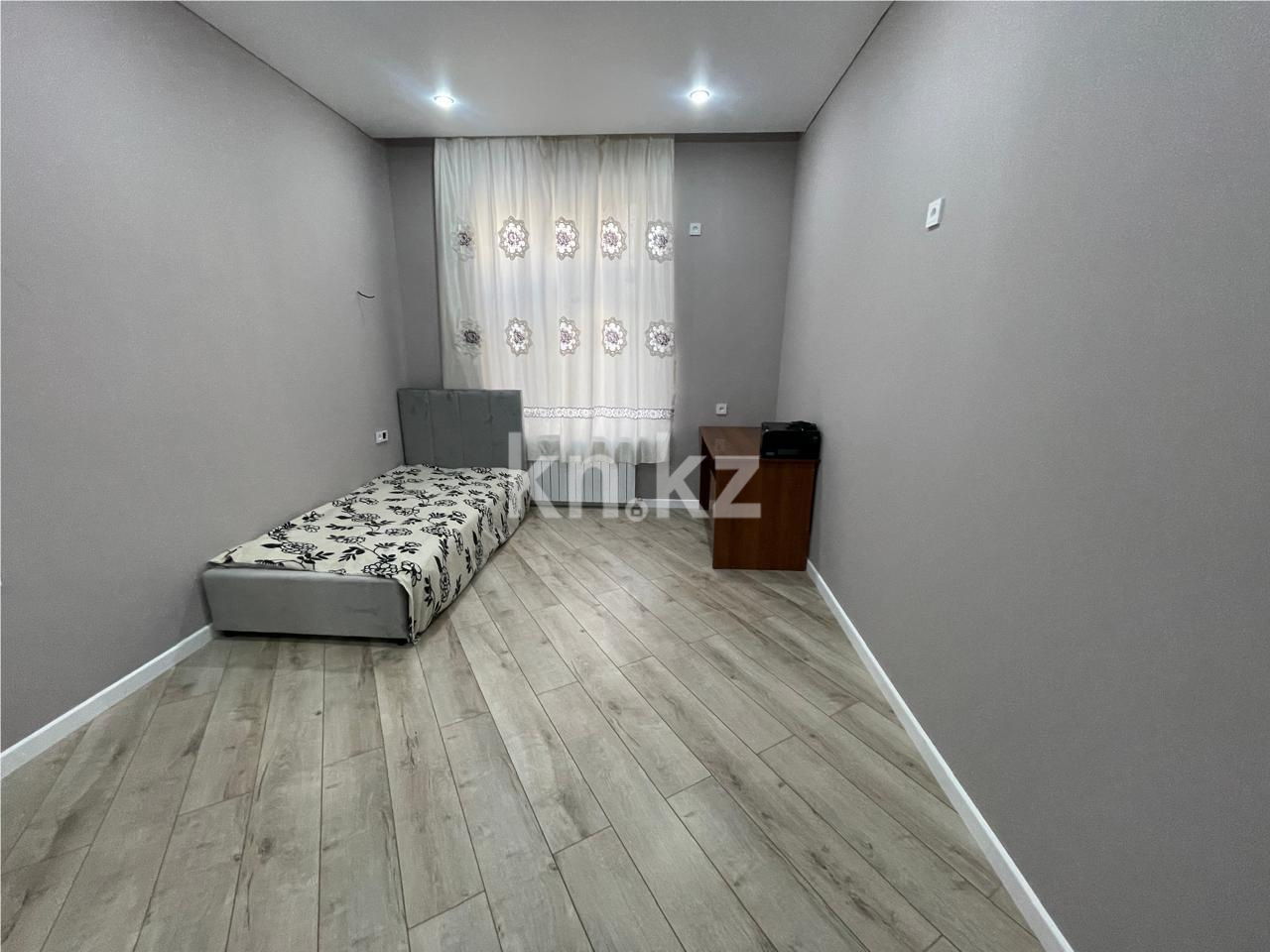 Продажа 4-комнатной квартиры, 115 м², ул. Букетова - Продажа  четырехкомнатных квартир в Караганде фото 13 из 21