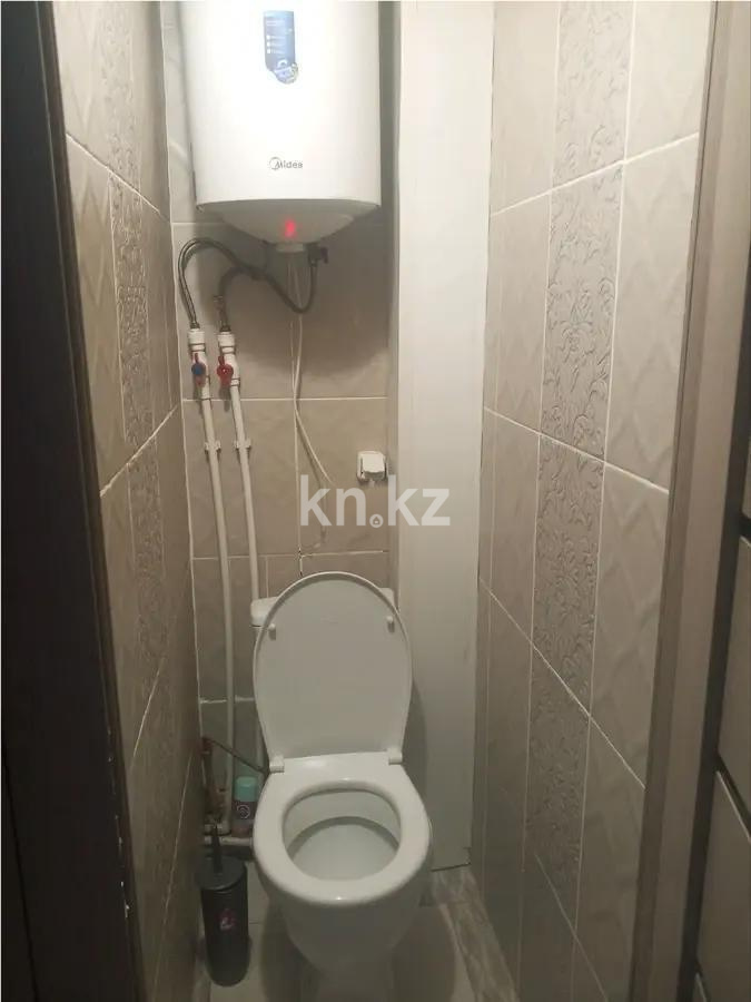 Продажа 3-комнатной квартиры, 64 м², мкр-н 11а, дом  6 в Караганде - фото 5