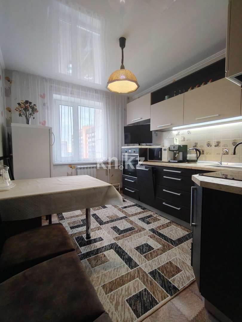 Продажа 4-комнатной квартиры, 87.6 м² - Продажа четырехкомнатных квартир в Караганде фото 1 из 21