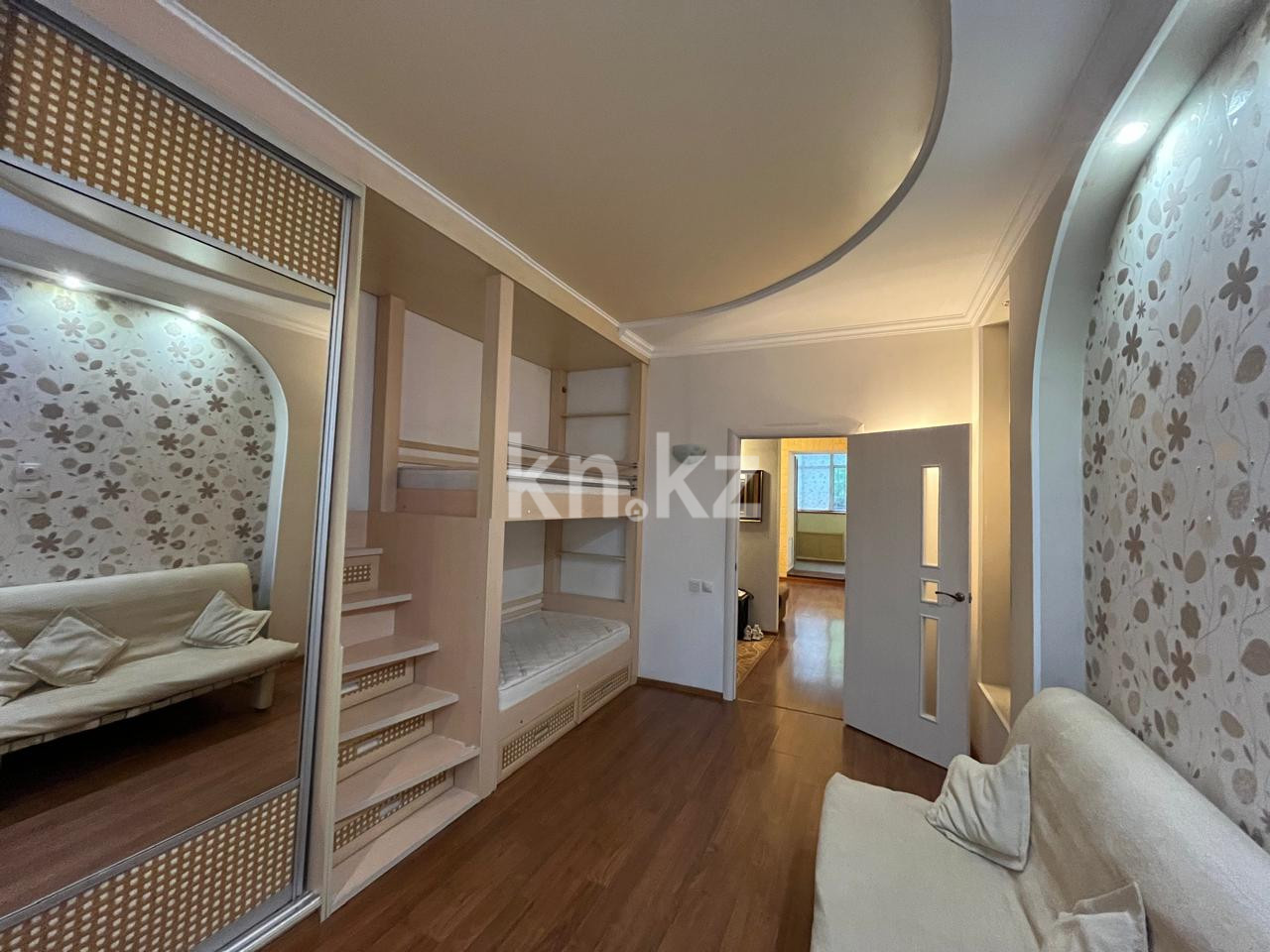 Продажа 3-комнатной квартиры, 77 м², ул. Лободы в Караганде - фото 11