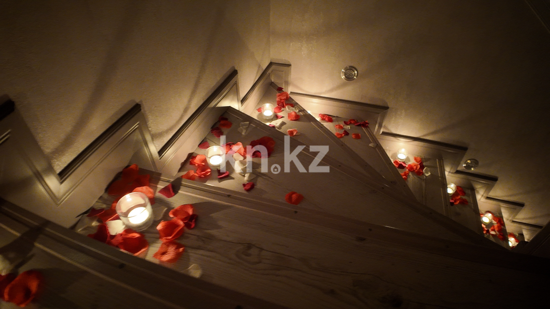 Аренда 1-комнатной квартиры посуточно, 54 м² в Алматы - фото 11