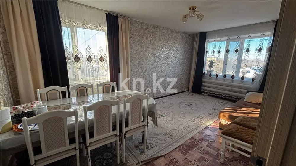 Продажа 3-комнатной квартиры, 62 м², ул. Мичурина, дом  7а - Продажа  трехкомнатных квартир в Шахтинске фото 1 из 6