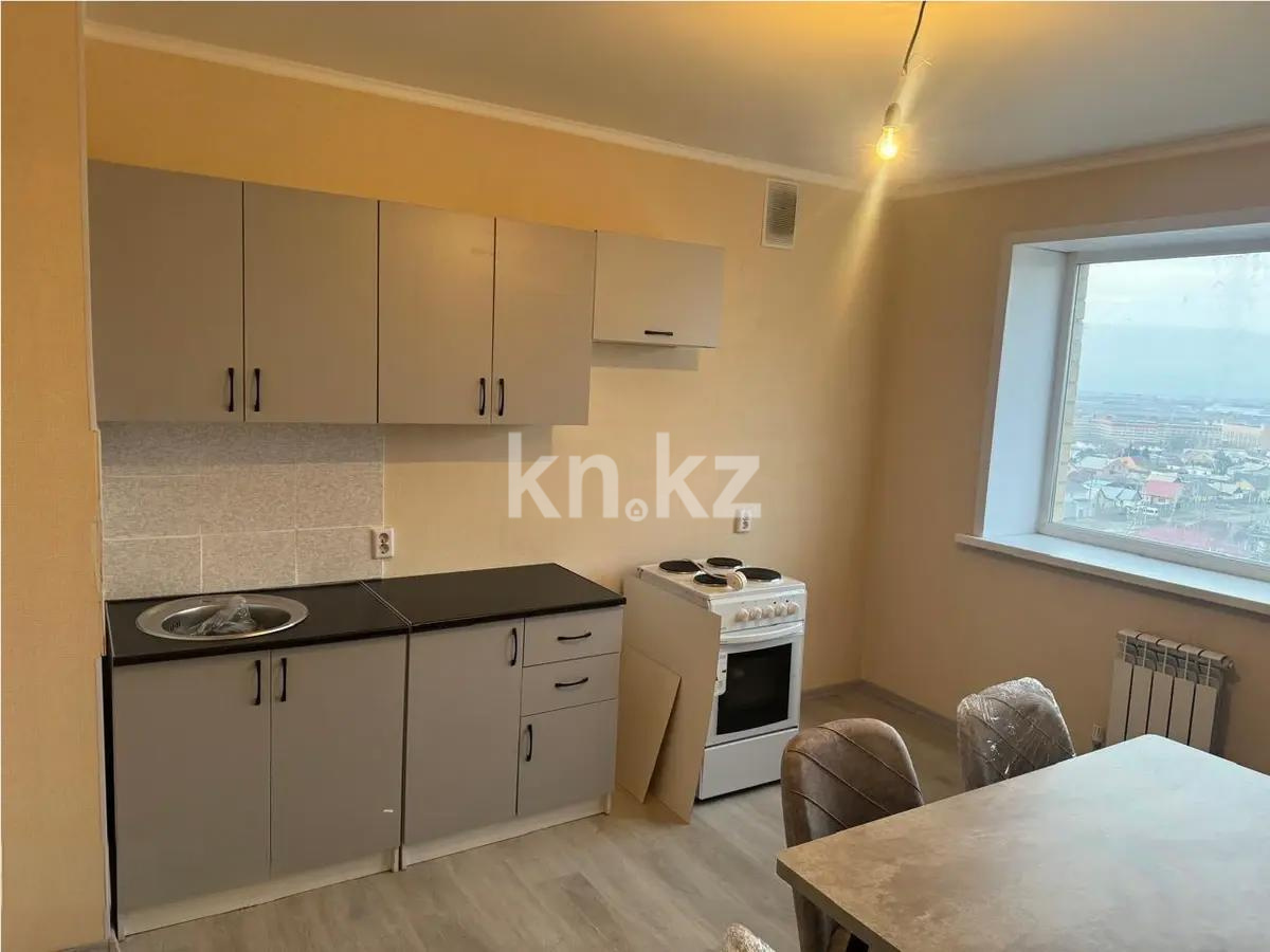 Продажа 4-комнатной квартиры, 120 м², пр. Тлендиева, дом  38 в Астане - фото 2