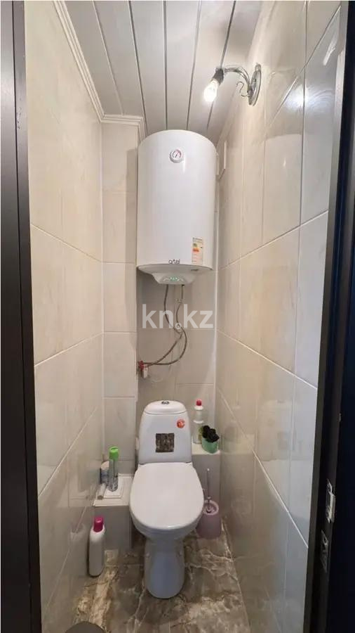 Продажа 4-комнатной квартиры, 63 м², пр. Строителей, дом  16 - Продажа  четырехкомнатных квартир в Караганде фото 7 из 8